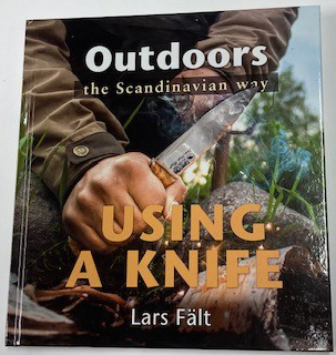 Using a Knife by Lars F?lt 